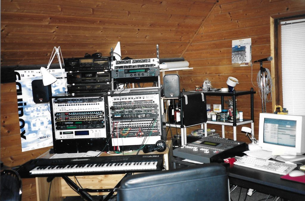 Studio 2b Cantarelos 1998