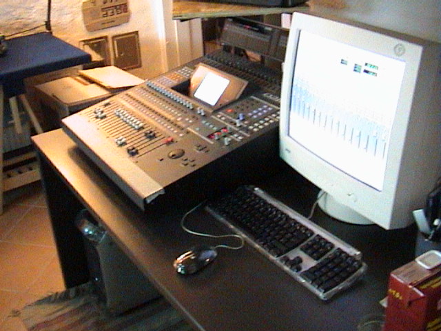 Studio 4c Cantarelos 2004