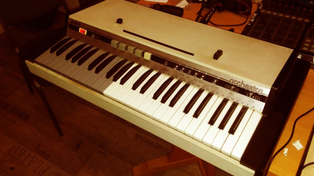 Ctl eko orchestra keyboard rhythmmachine vintage